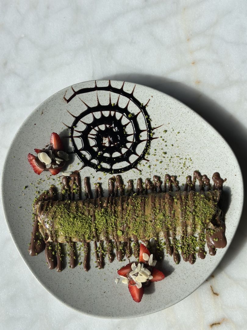 FISTIK EZMELİ RULO SARMA