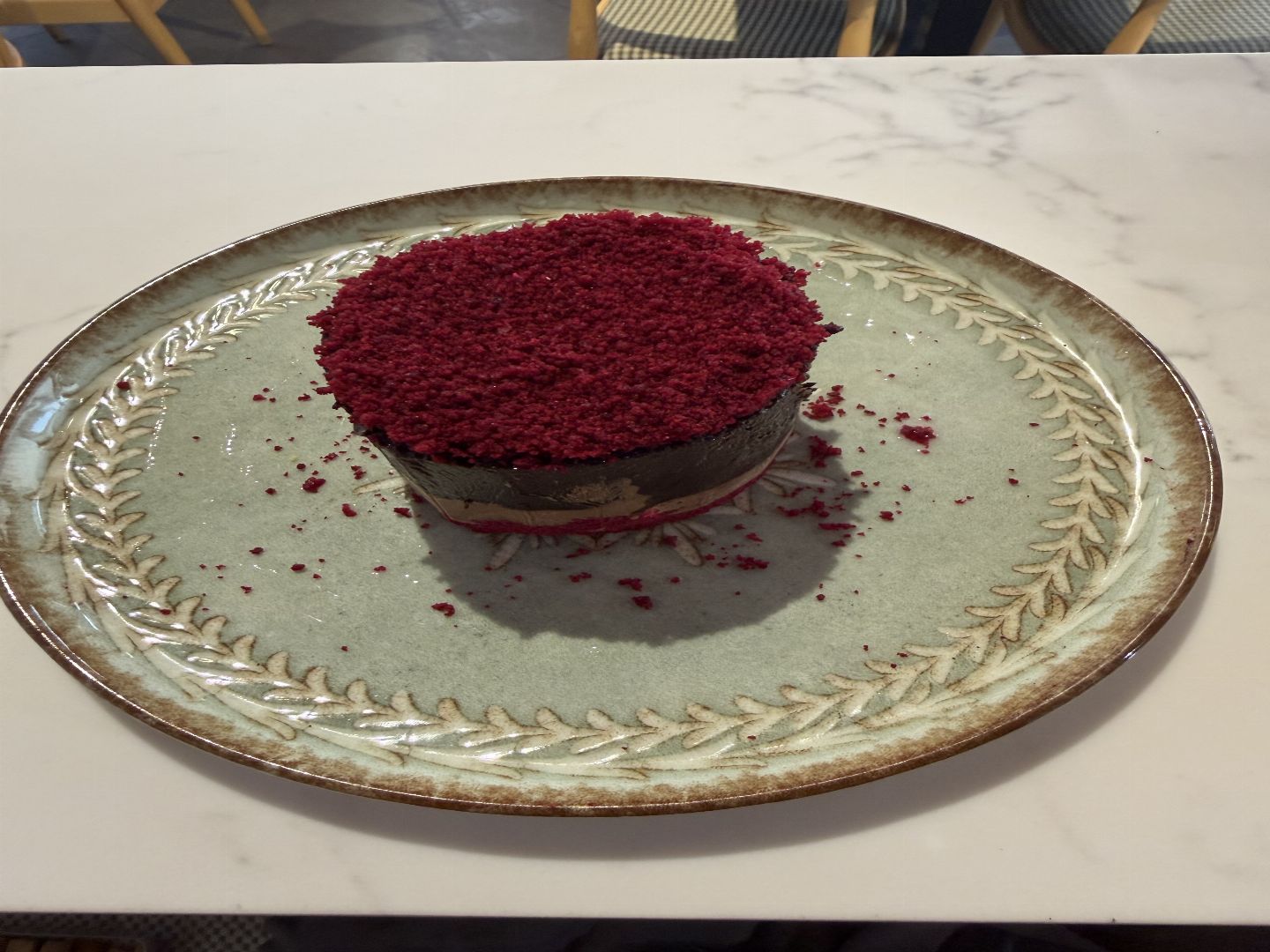 FRANBUAZLI VE ÇİKOLATALI ŞELALE TATLISI